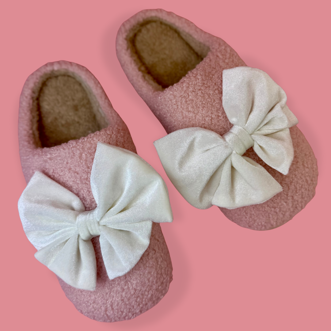 Cozy Bow Slippers- Pink/White