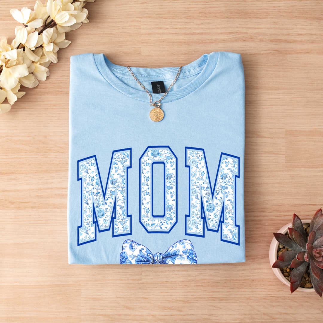 Mom with bow
